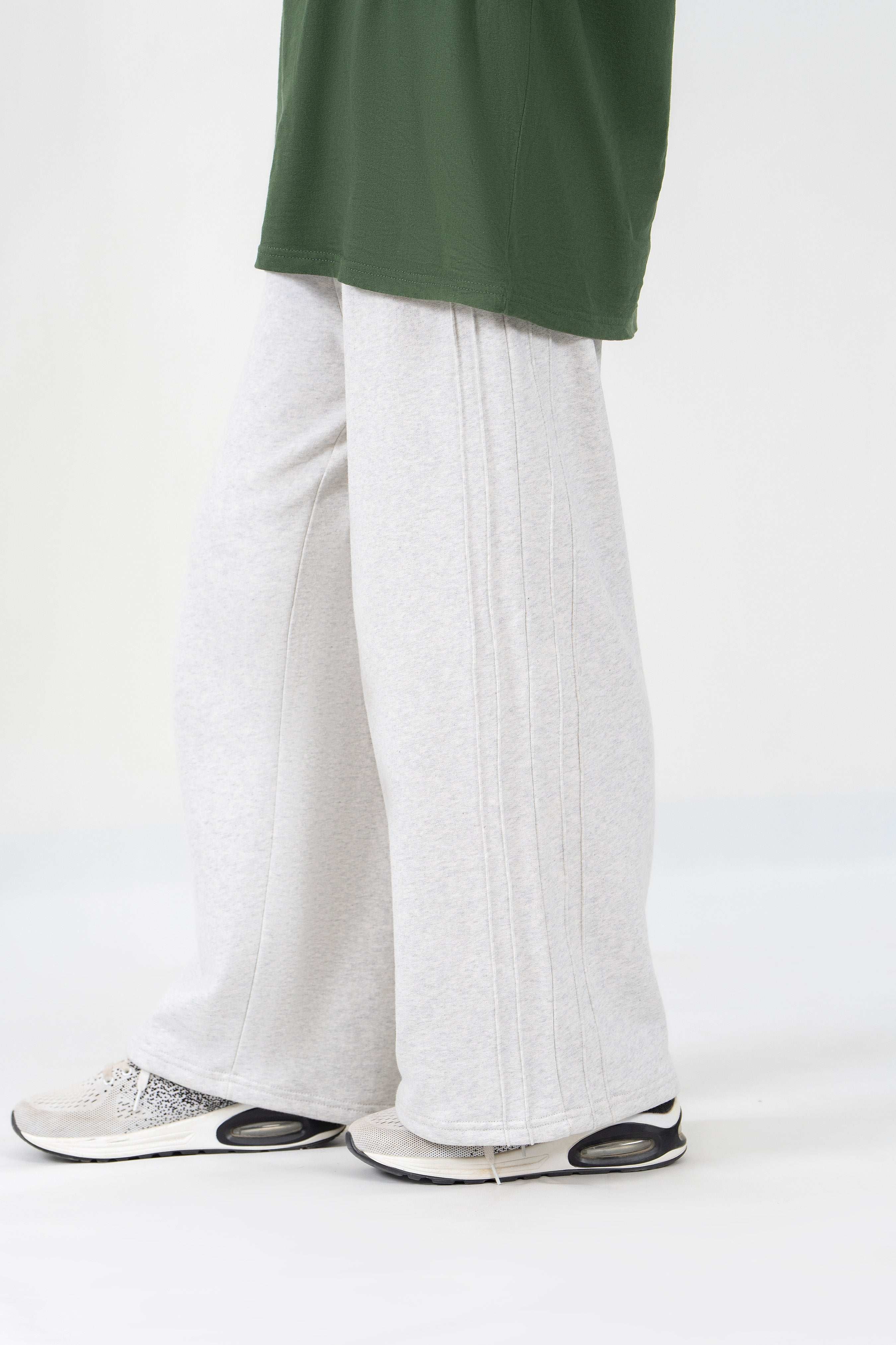 Pleated Patch Trouser