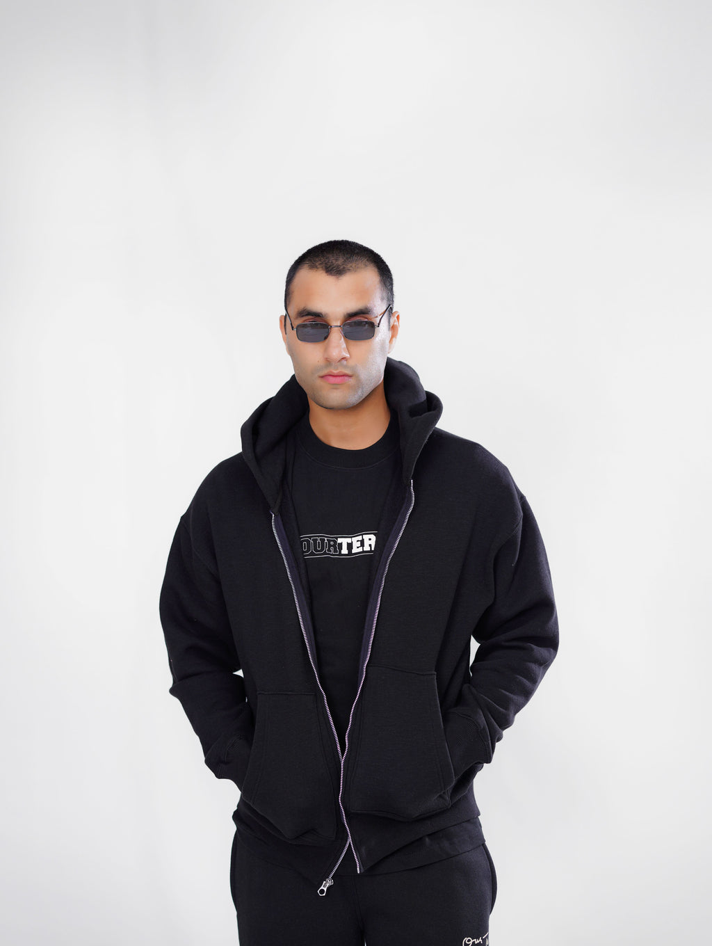 21 Edition Zipper