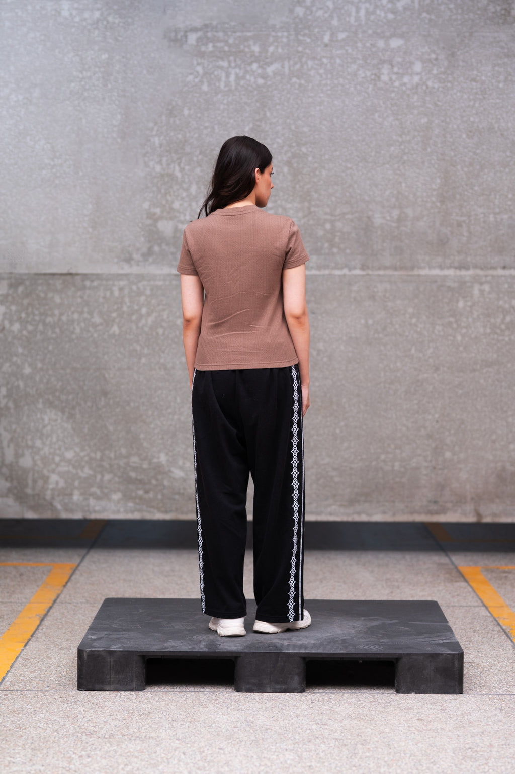 Pointer Fabric Fitted Tee
