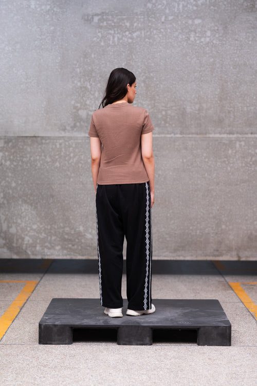 Pointer Fabric Fitted Tee